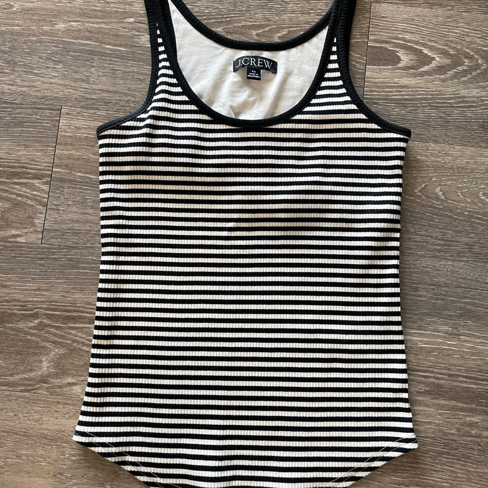 J.Cree black and ivory shelf bra tank